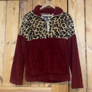 Womens Boutique pull over